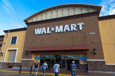 Quick Look at Walmart's 2 Debit Cards