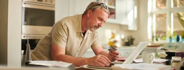 Can you pay bills with credit card